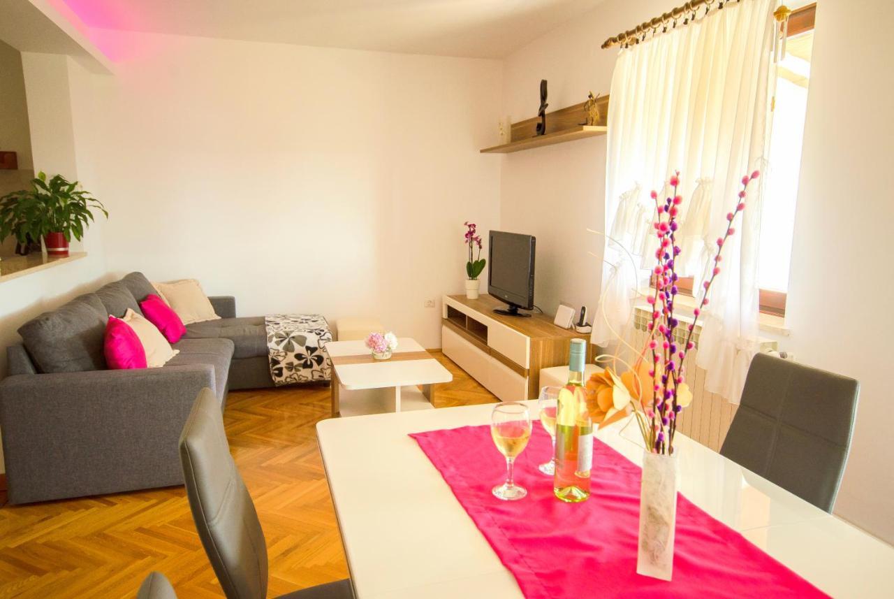 Apartment Ivis Vinkuran Esterno foto